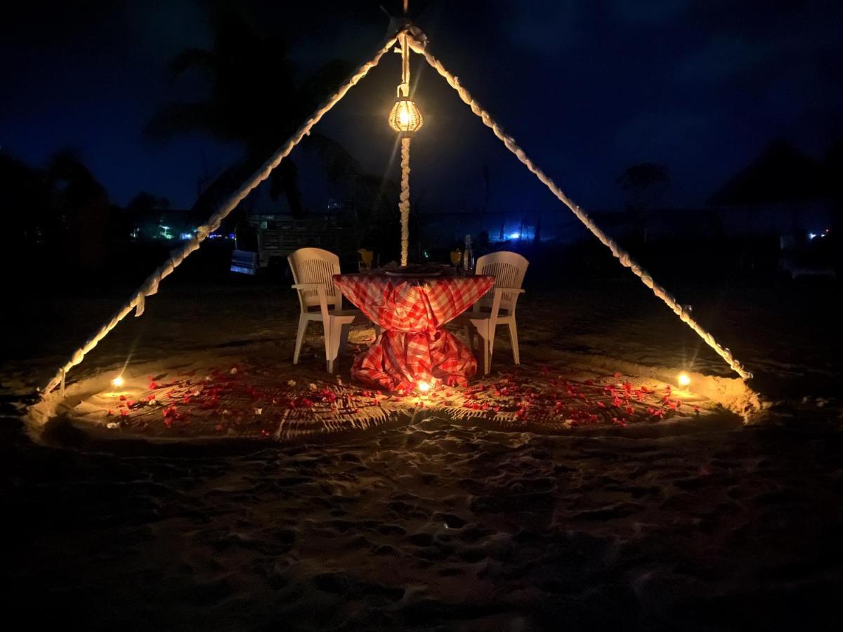 Adroit Beach Inn Guraidhoo  Exterior foto